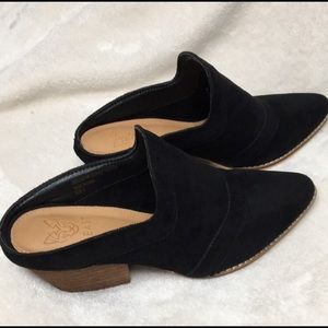 Beast Fashion Stephanie Mule Shoe